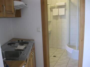 Фото номера Двухкомнатные апартаменты Отели типа «постель и завтрак» Rezydencja Nad Jeziorem Łebsko г. Леба 4