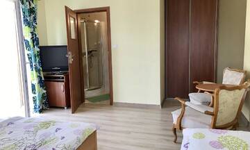 Фото номера Трехместный номер с балконом Проживание в семье Villa Marzenie г. Леба 4