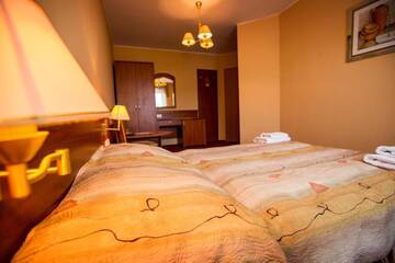 Фото номера Стандартный номер Отели типа «постель и завтрак» Villa Verdi Pleasure &amp; Spa г. Леба 12